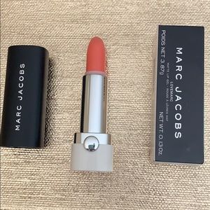 Marc Jacobs Lovermarc Matte Lip Gel in Flirt 144
